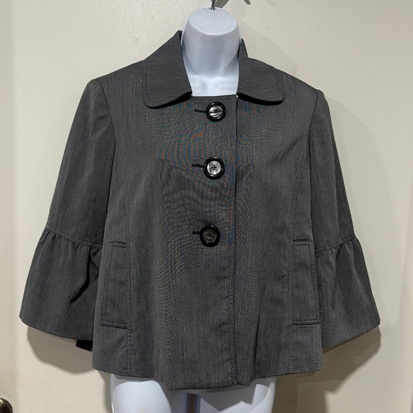 Trevan Jackets & Blazers - Trevan Gray Modern Swing Jacket size 8